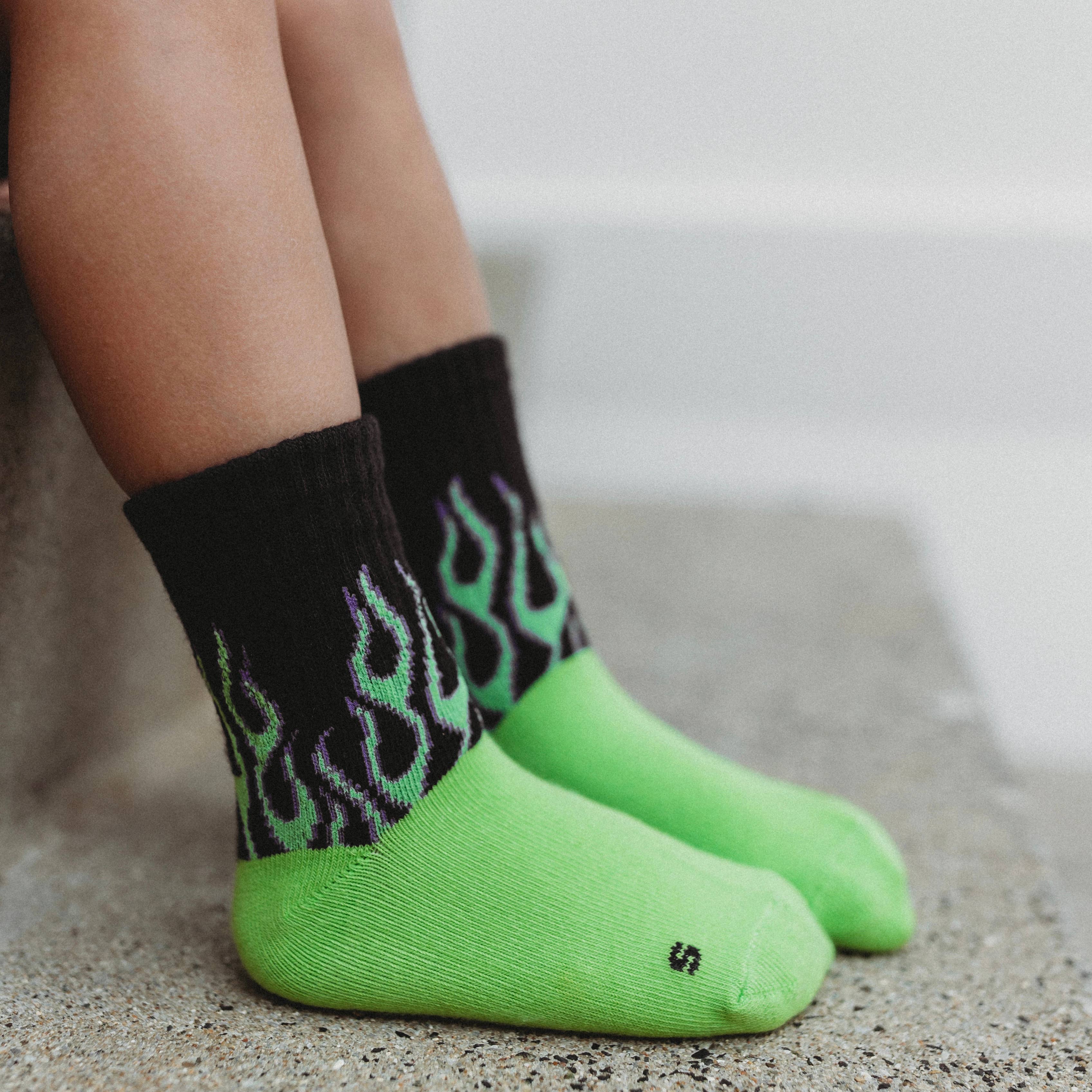 Kickin IT Up Graveyard Burnout Socks
